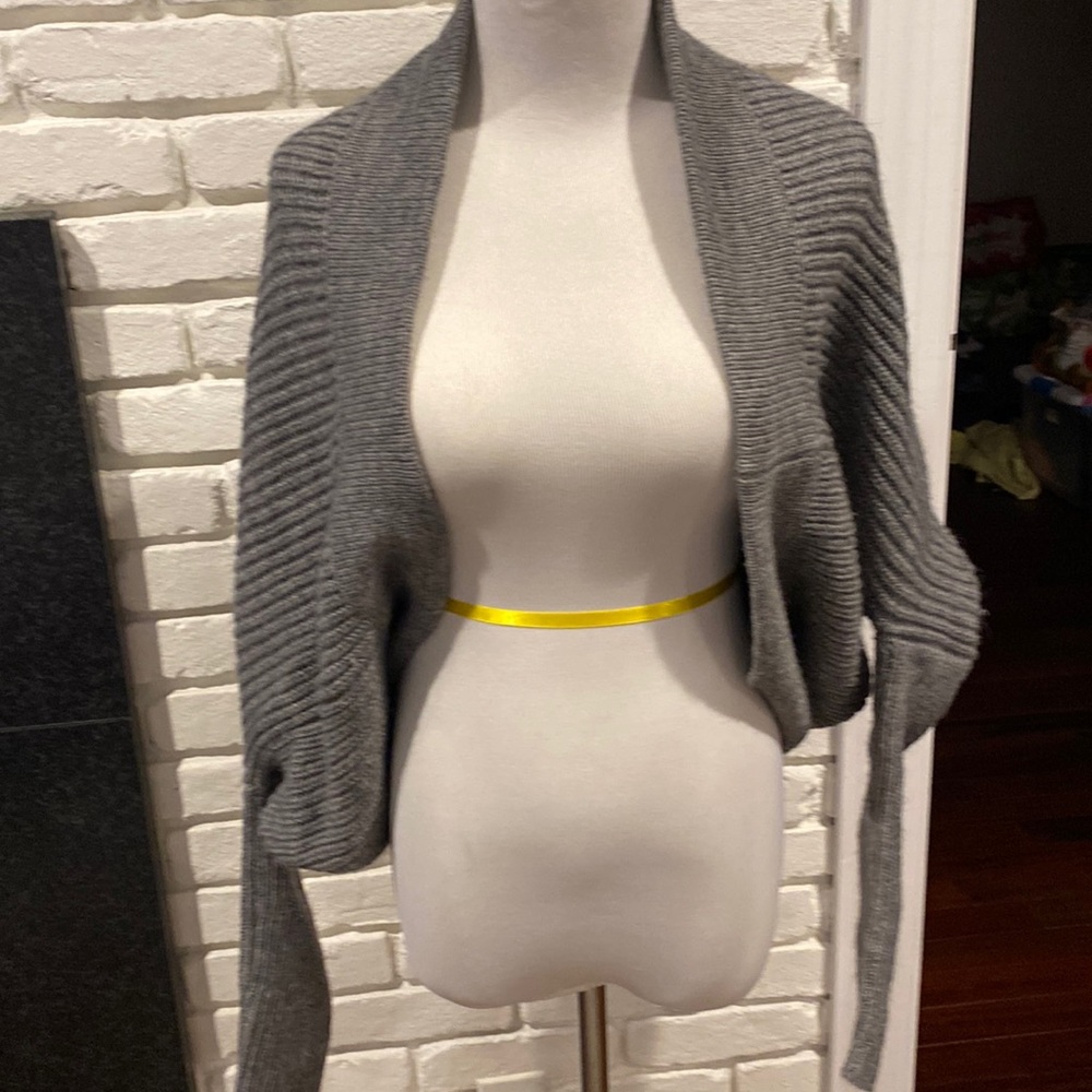 Grey “shrug” sweater from Club Monaco. Size XS.